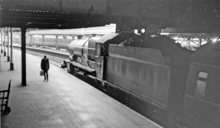 BloodandCustard
Paddington Station
On a summer evening a 'Castle' prepares to leave Paddington.
14th July 1962
The 7.5pm to Cheltenham St James' has Collett 'Castle' no.5057 'Earl Waldegrave' (built June 1936 as 'Penrice Castle', renamed October 1937, withdrawn March 1964).
 Ben Brooksbank (CC-by-SA/2.0)
