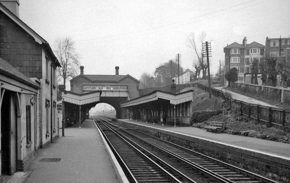 Burgess Hill
Looking towards Victoria - 12th March 1961.
  Ben Brooksbank (Geograph/CC-by-SA)