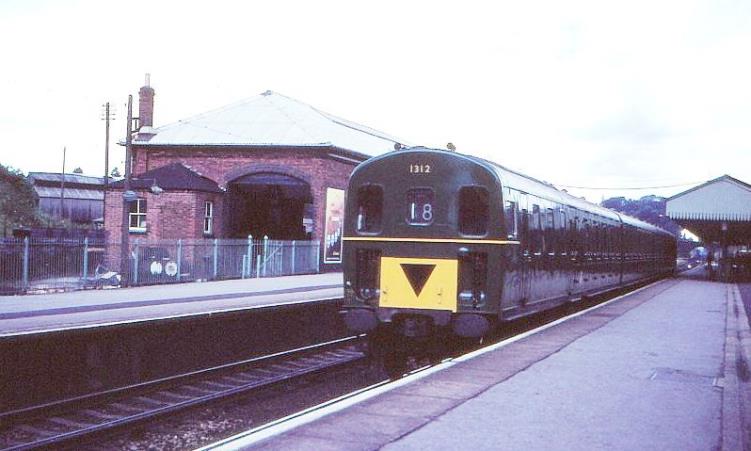 3D 1312 @WINCHESTER 11.53 TO SOUTHAMPTON 28 July 1966 COPYRIGHT.JPG