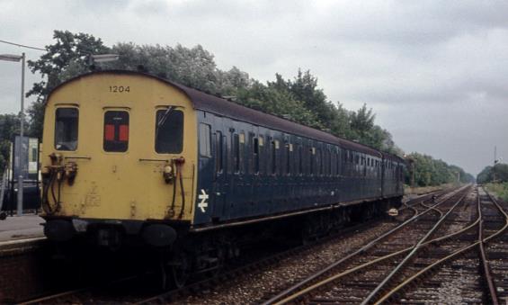 Unit no.1204 departs from Edenbridge on 20th August 1975.
© Tony Watson
