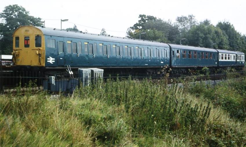 Photographed at Edenbridge on 23rd September 1978, the motorcoach of unit no.1202 has been painted in Blue /Grey livery ready for re-use in Hastings 6S unit no.1002.
 BloodandCustard
