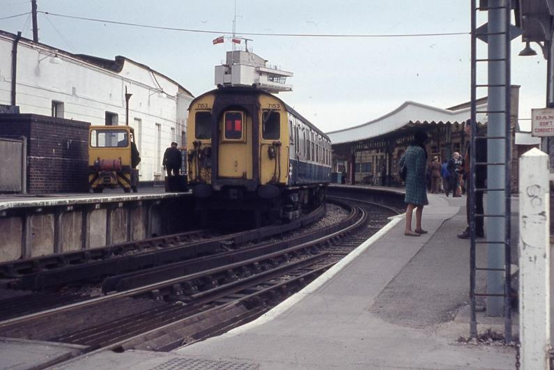 7153 @ Folkestone Harbour copyright BloodandCustard.jpg