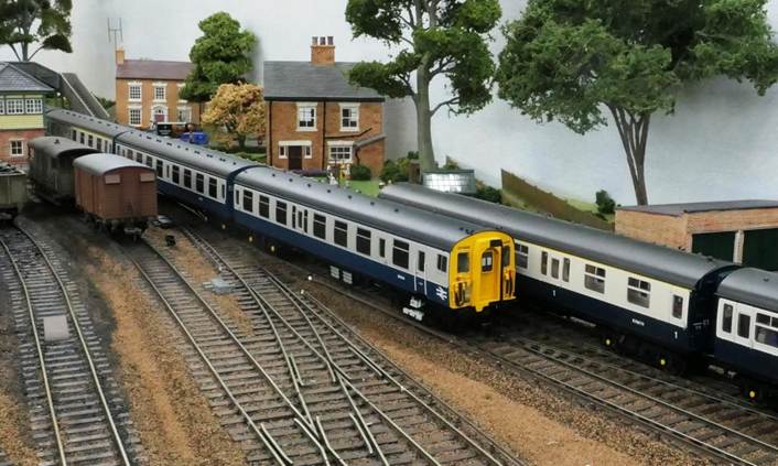 www.BloodandCustard.com
411506 4 CEP Refurbished Blue /Grey livery