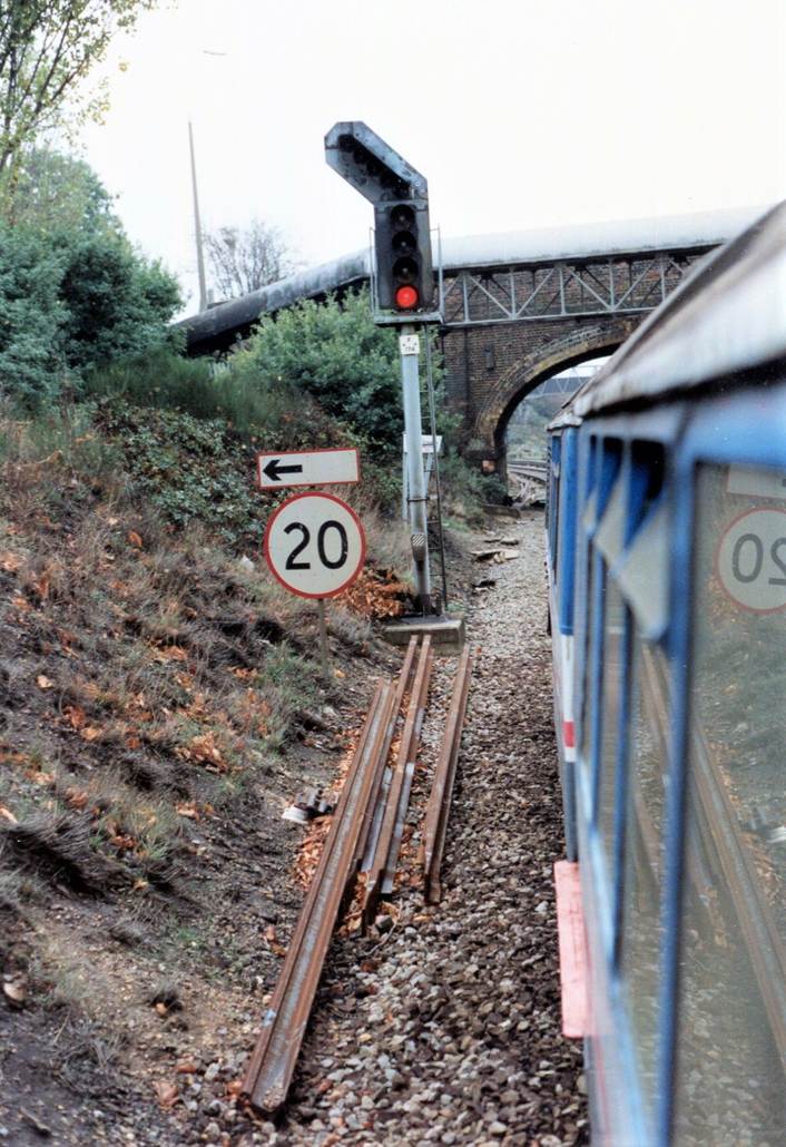 www.BloodandCustard.com Isle of Wight standard stock.
Waiting for the road at Feltham Junction.
Feltham panel had misplaced notice /didn't know what we were (so our driver told us), but we got the road via Twickenham. Had visions of us being turned left at Kew which wouldn't have gone down too well!
© Alan P