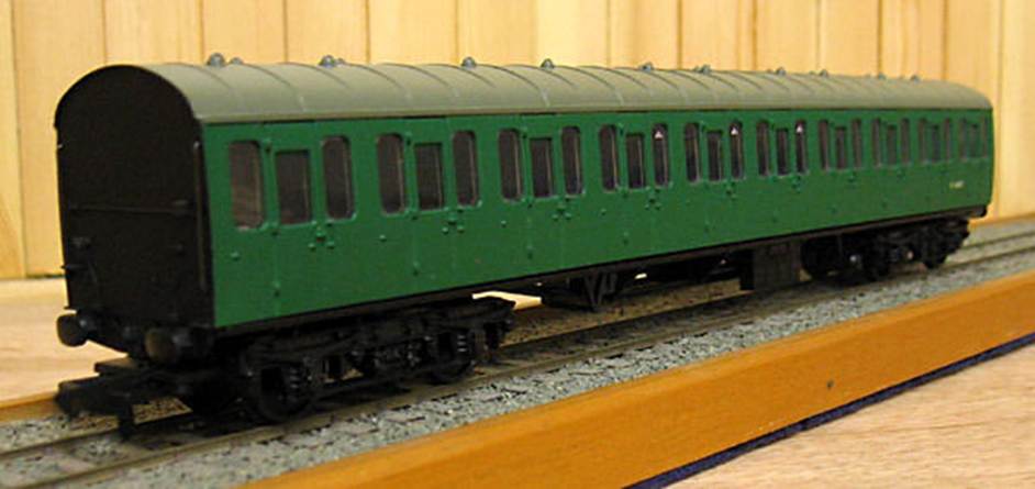 BloodandCustard BR(S) Mk1 Non-corridor Stock Southern Region Southern Suburban Replica Railways 4mm model