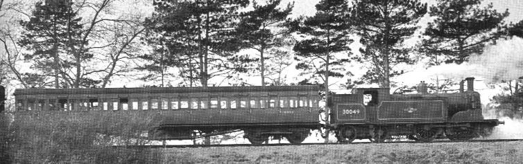 Ex.SE&CR 10-compartment trailer in a pull-push train propelled by M7 no.30049
 Glen Woods collection /Bluebell Railway Museum


