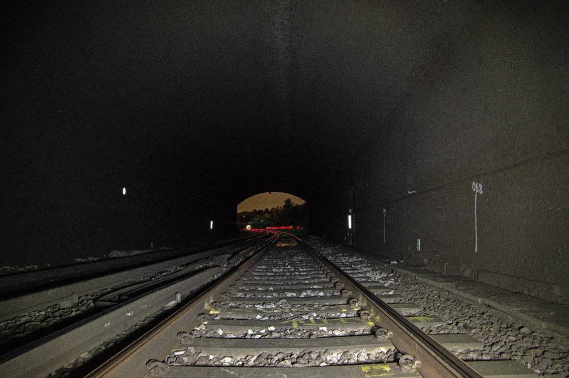 www.BloodandCustard.com

South-end portal from inside Redhill tunnels cut-and-cover section.
 Adrian Backshall
