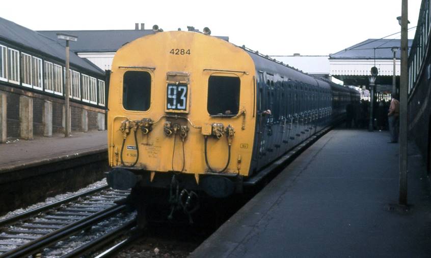 4284 East Croydon to Caterham (6th May 1979)
[An uncommon working for a 4 SUB]
 Tony Watson
