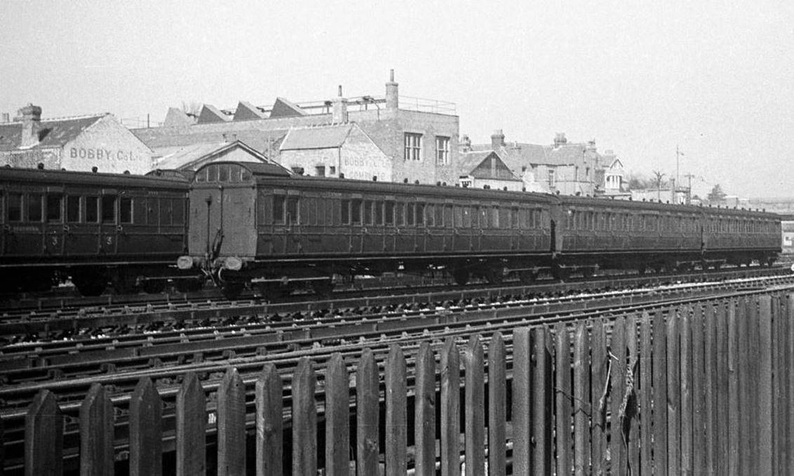 Set 571 (with BTL 3536 nearest). 
Sitting alongside another Birdcage set at Eastbourne 24th May 1949. 
Note the lack of roof observatory on BT 3464  a rare photograph indeed!
 John J. Smith /Bluebell Railway Museum
