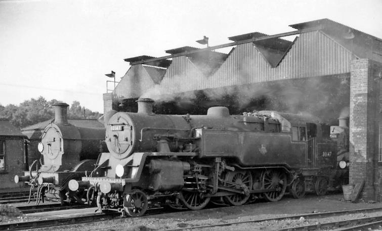 Tunbridge Wells West Shed 16th June 1961, with BR Standard 4MT no.80147 (built November 1956, withdrawn May 1965) contrasting with ex-SECR Wrainwright class H no.31543 (built January 1909, withdrawn July 1963).
© Ben Brooksbank (CC-by-SA/2.0)
