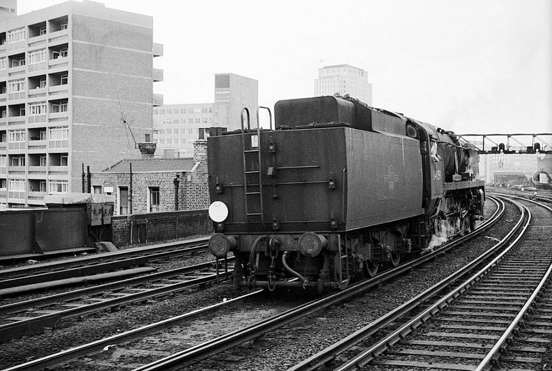 Bulleid 'Battle of Britain' class light pacific 34059 'Sir Archibald Sinclair' makes its way back to shed at Nine Elms after working a train into Waterloo Station. This locomotive survived into preservation.
 Alan Murray-Rust (CC-by-SA/2.0)
